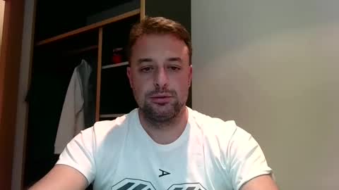 esibizionista_91 stream preview