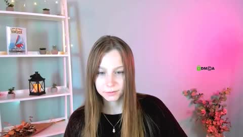 esme_moore_ stream preview