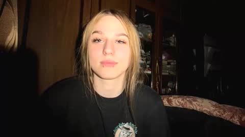 estelaroda stream preview