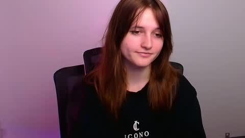 evie_leee stream preview