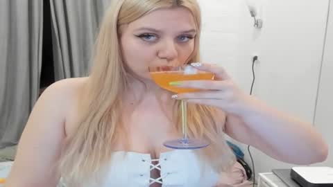 eyes_say_yes stream preview