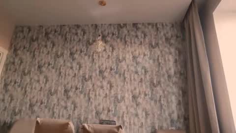 farahmantifel live stream