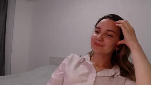 fireflies_fly_ live stream