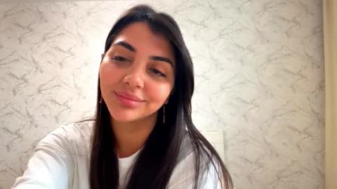 florastramel stream preview