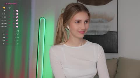 fluffy_angel stream preview