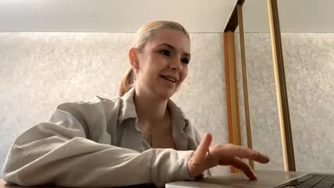 francoisebardeen live stream