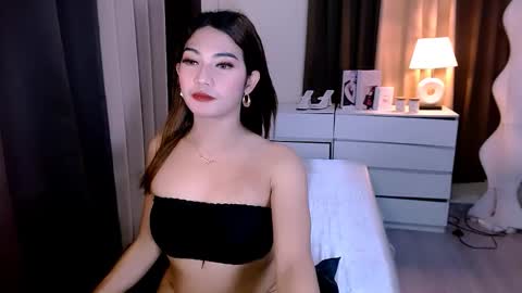 gabriela_deluxe stream preview