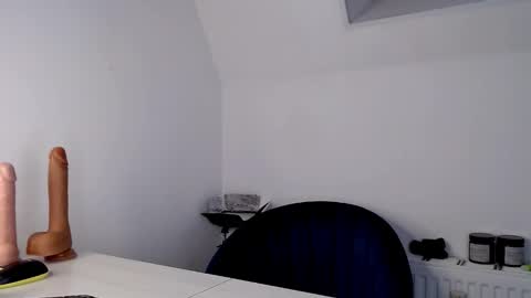 gentle__woman stream preview