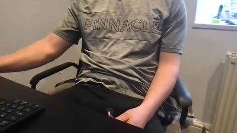 gfaulk9er stream preview