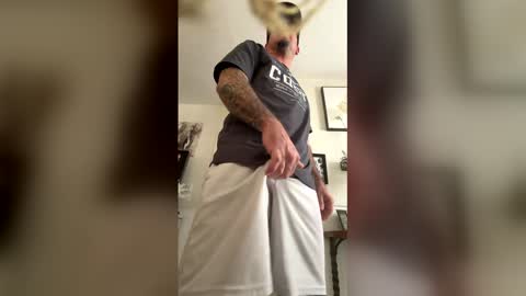 gifteditalian90 stream preview