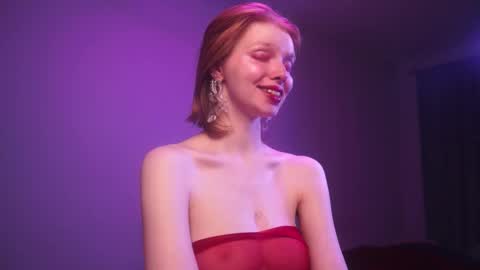 ginger_hugs stream preview