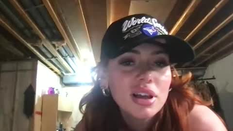 gingerinthehood stream preview