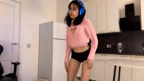 gladysgoodness stream preview