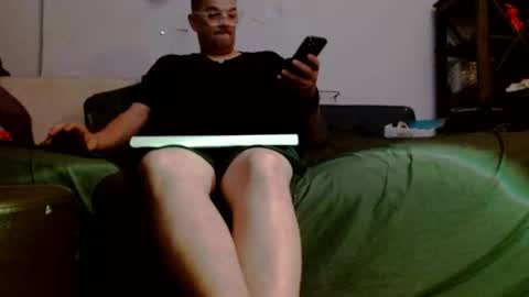 glitterstud stream preview