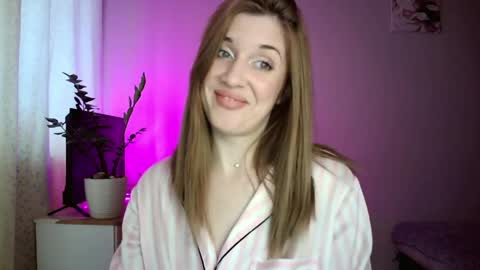 gloriashine stream preview