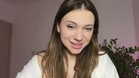 golden_flora stream preview