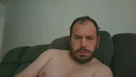 guynaked105 live stream