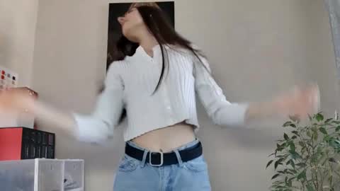 halleywiedmaier stream preview