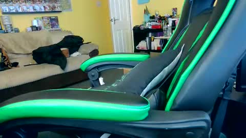 hamptoncriz stream preview