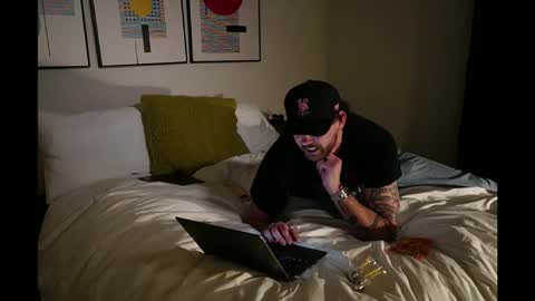 handsomedeck23 stream preview