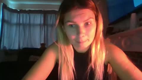 hayle_emmie stream preview