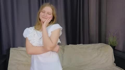 hazeelariel live stream