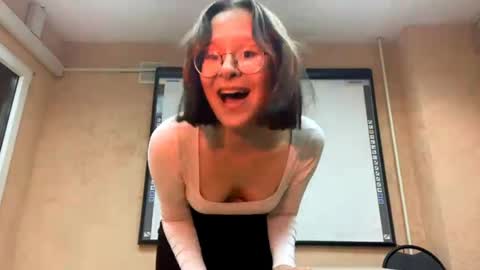 helenholloway live stream