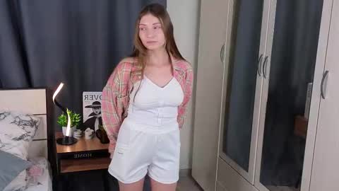 hellenracilis stream preview