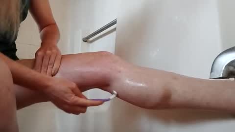 helping_hand_and live stream