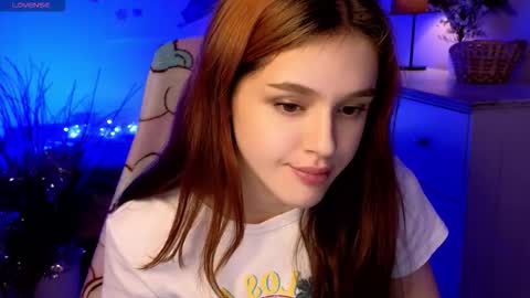 holly__bush stream preview