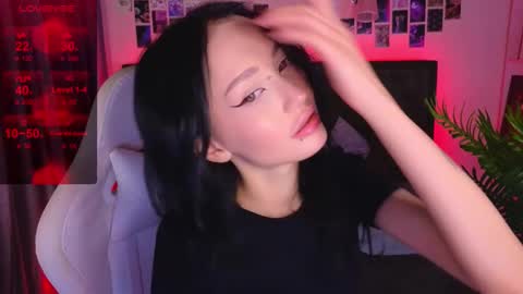 holly_berryy_ stream preview