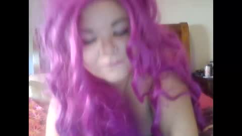 hollybethxo stream preview