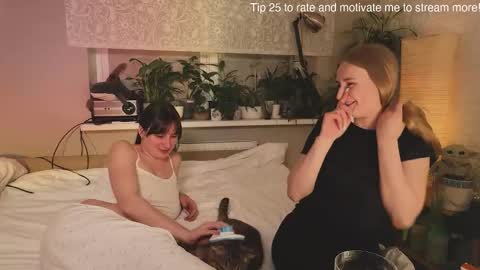 honeymoon_xoxo stream preview