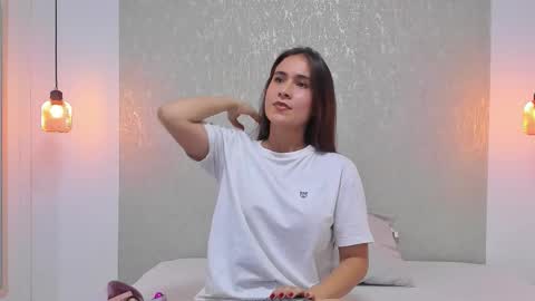 honneyluxe stream preview