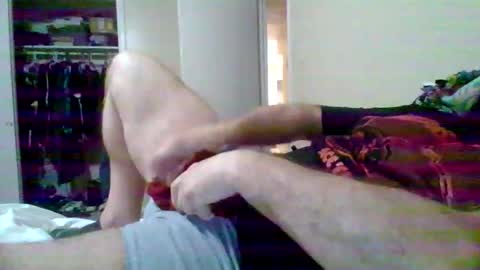 hornlyhen live stream