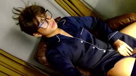 hotasian_ stream preview