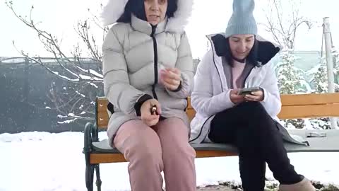 hotfallingana stream preview