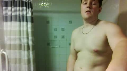 hungnredddd live stream