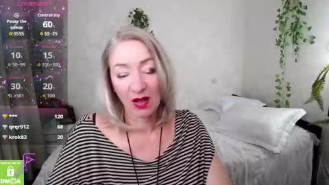 hunters_woman stream preview