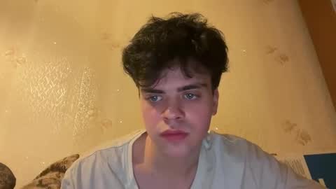 ian_1879871 stream preview