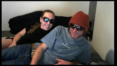 intcouple24 stream preview