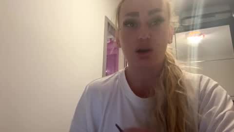 irinafoxgroom live stream