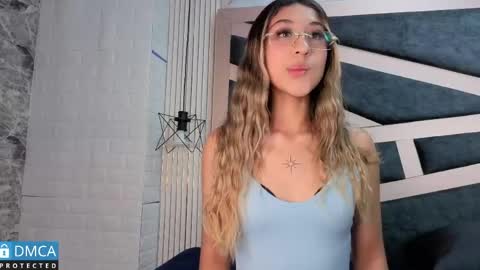 isa_sweet1_ stream preview