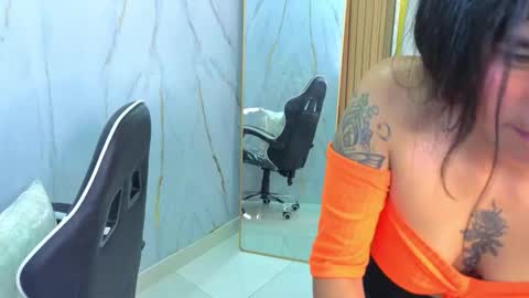 isabella_tx stream preview