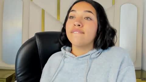 isabellrodriguez18 stream preview