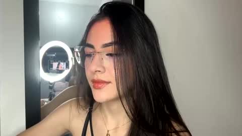 islacole stream preview