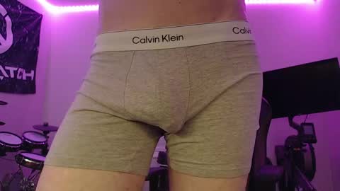 itslamayo stream preview