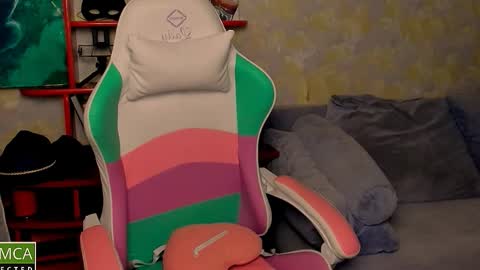 iveran_love1 stream preview