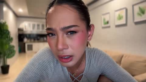 ivorycollins stream preview
