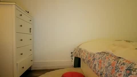 ivyyy1995 stream preview